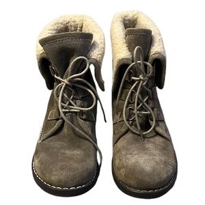 Diba Women's Combat Boots Ankle taupe Suede Lace Fold Over Shearling, Size 8‎